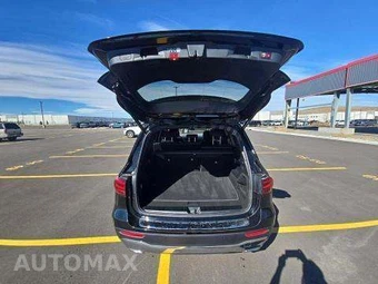 2025 Mercedes-Benz GLB 250 4MATIC – miniatura 15