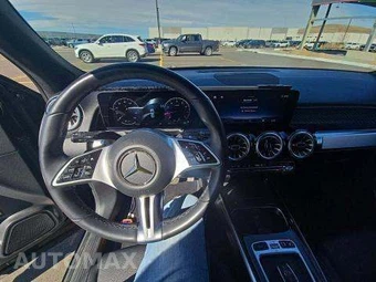 2025 Mercedes-Benz GLB 250 4MATIC – miniatura 29