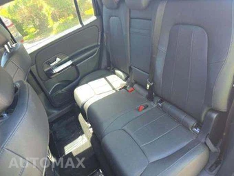2025 Mercedes-Benz GLB 250 4MATIC – miniatura 14