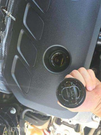 2025 Mercedes-Benz GLB 250 4MATIC – miniatura 26