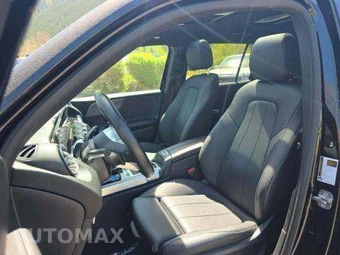 2025 Mercedes-Benz GLB 250 4MATIC – miniatura 7