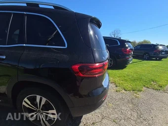 2025 Mercedes-Benz GLB 250 4MATIC – miniatura 3