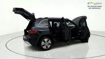 2025 Mercedes-Benz GLB 250 4MATIC – miniatura 15