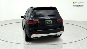 2025 Mercedes-Benz GLB 250 4MATIC – miniatura 6