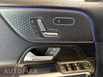 2025 Mercedes-Benz GLB 250 4MATIC - miniatura 12