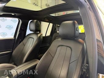 2025 Mercedes-Benz GLB 250 4MATIC - miniatura 18