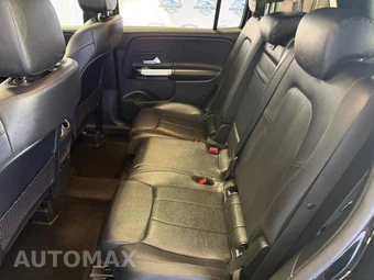 2025 Mercedes-Benz GLB 250 4MATIC - miniatura 21