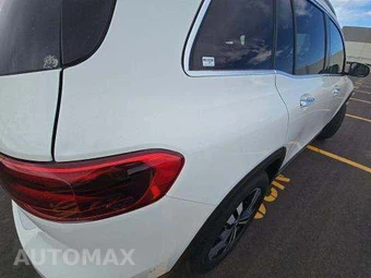 2025 Mercedes-Benz GLB 250 4MATIC – miniatura 12