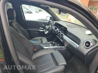 2025 Mercedes-Benz GLB 250 – miniatura 13