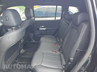 2025 Mercedes-Benz GLB 250 – miniatura 18
