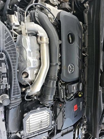 2025 Mercedes-Benz GLB 250 – miniatura 21