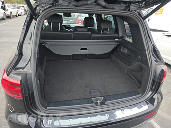 2025 Mercedes-Benz GLB 250 - miniatura 17