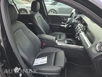 2025 Mercedes-Benz GLB 250 - miniatura 8