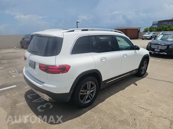 2025 Mercedes-Benz GLB 250 – miniatura 4
