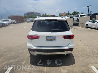 2025 Mercedes-Benz GLB 250 – miniatura 5