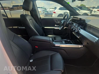 2025 Mercedes-Benz GLB 250 – miniatura 14