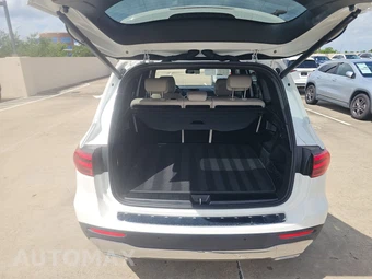 2025 Mercedes-Benz GLB 250 – miniatura 16