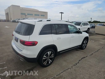 2025 Mercedes-Benz GLB 250 – miniatura 4