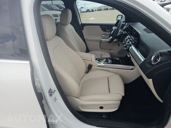 2025 Mercedes-Benz GLB 250 – miniatura 8