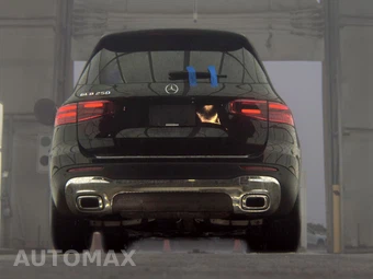 2025 Mercedes-Benz GLB 250 – miniatura 7