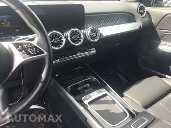 2025 Mercedes-Benz GLB 250 – miniatura 11
