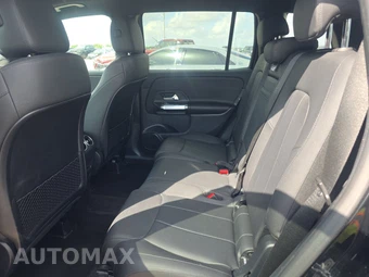 2025 Mercedes-Benz GLB 250 – miniatura 13