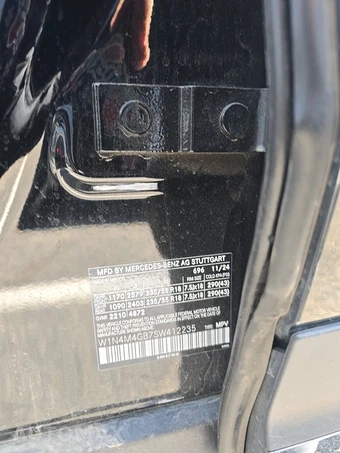 2025 Mercedes-Benz GLB 250 - miniatura 14
