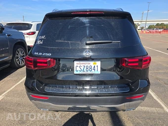 2025 Mercedes-Benz GLB 250 - miniatura 5