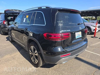 2025 Mercedes-Benz GLB 250 - miniatura 6