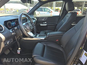 2025 Mercedes-Benz GLB 250 - miniatura 7