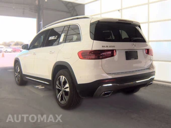 2025 Mercedes-Benz GLB 250 – miniatura 8