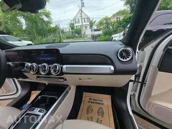 2025 Mercedes-Benz GLB 250 – miniatura 19