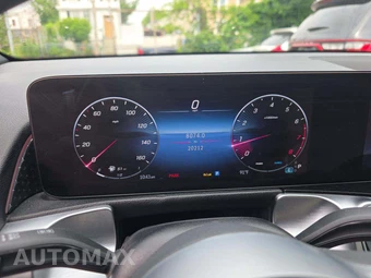 2025 Mercedes-Benz GLB 250 – miniatura 9