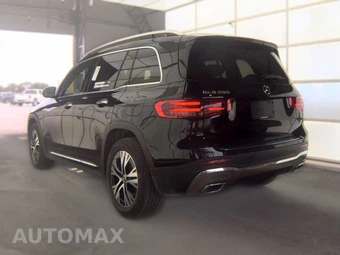 2025 Mercedes-Benz GLB 250 - miniatura 8