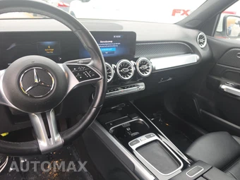 2025 Mercedes-Benz GLB 250 – miniatura 11