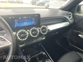 2025 Mercedes-Benz GLB 250 – miniatura 11