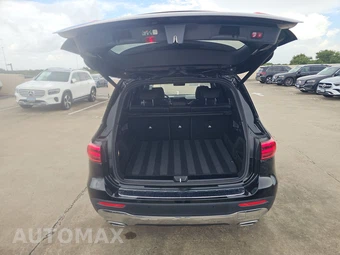 2025 Mercedes-Benz GLB 250 – miniatura 16