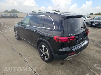2025 Mercedes-Benz GLB 250 – miniatura 6