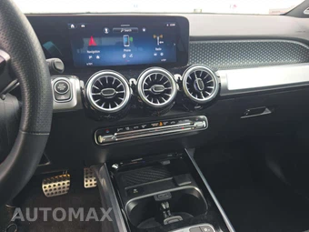 2025 Mercedes-Benz GLB 250 – miniatura 7