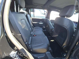2025 Mercedes-Benz GLB 250 – miniatura 16