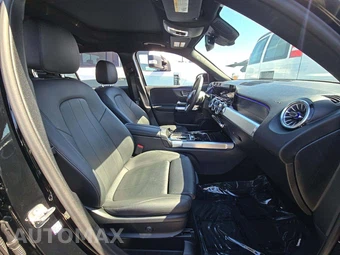 2025 Mercedes-Benz GLB 250 – miniatura 18