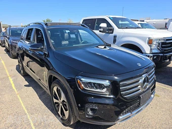 2025 Mercedes-Benz GLB 250 – miniatura 4