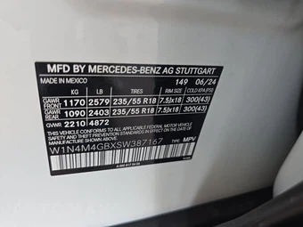 2025 Mercedes-Benz GLB 250 – miniatura 14