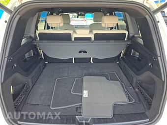 2025 Mercedes-Benz GLB 250 – miniatura 16