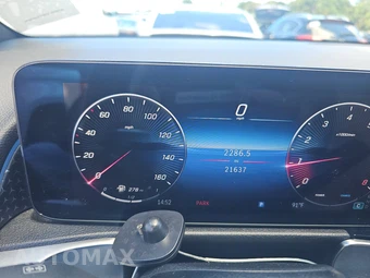 2025 Mercedes-Benz GLB 250 – miniatura 18