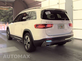 2025 Mercedes-Benz GLB 250 – miniatura 8