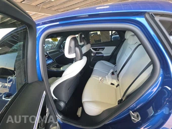 2025 Mercedes-Benz GLC 300 4MATIC - miniatura 13