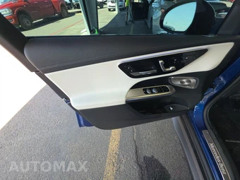 2025 Mercedes-Benz GLC 300 4MATIC - miniatura 9