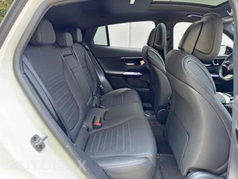2025 Mercedes-Benz GLC 300 4MATIC - miniatura 42
