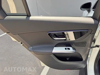 2025 Mercedes-Benz GLC 300 4MATIC - miniatura 45